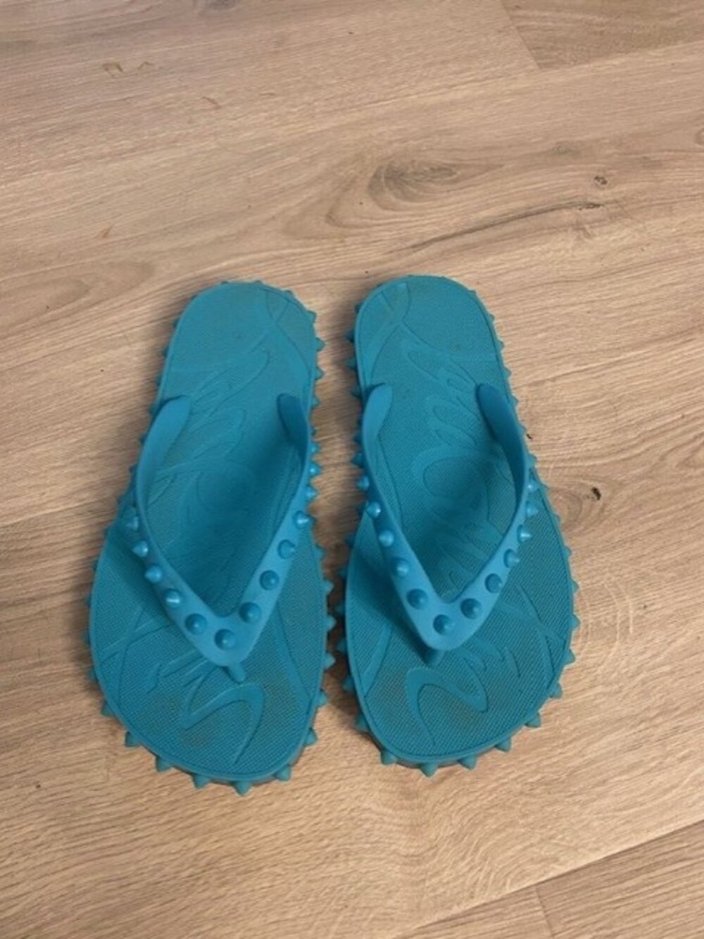 Christian Louboutin Turquoise/Teal Flip Flops Sandals Size 5